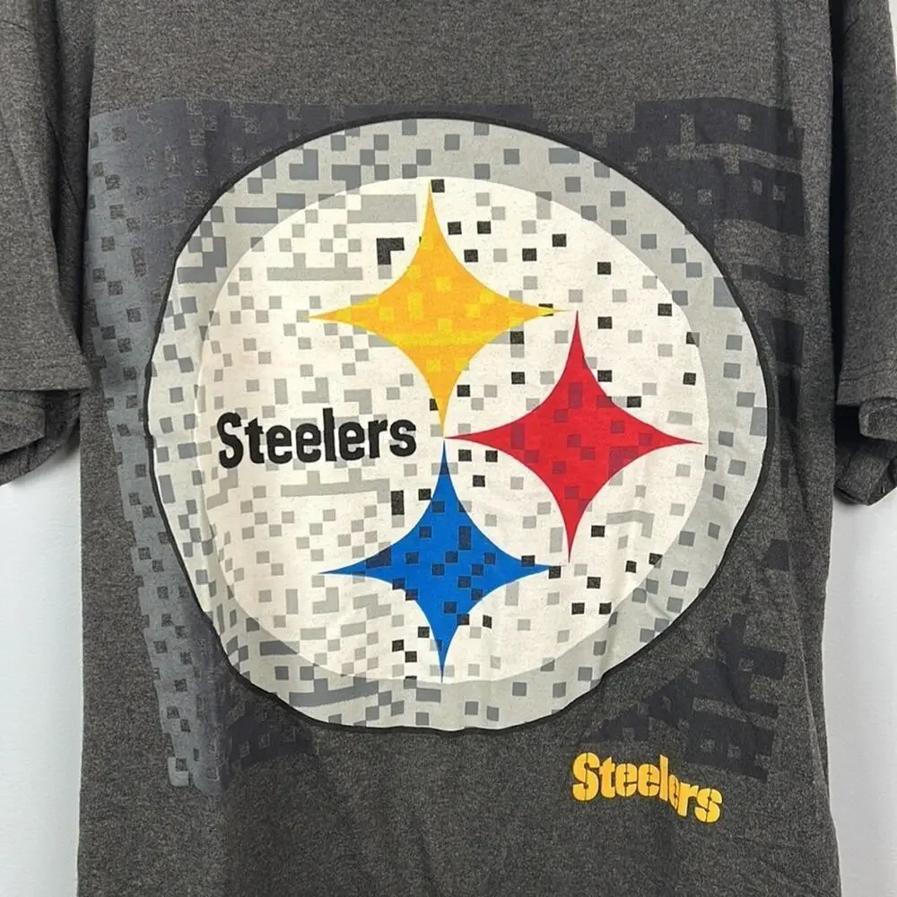 Steelers NFL team apparel men’s/ unisex large crew neck tshirt